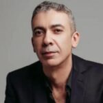 من هو الدكتور ضياء العوضي؟ رحلة التميز في الطب والبحث العلمي