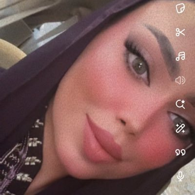 من هي رنيم الغامدي؟ القصة الكاملة لصانعة المحتوى السعودية التي تصدرت الترند